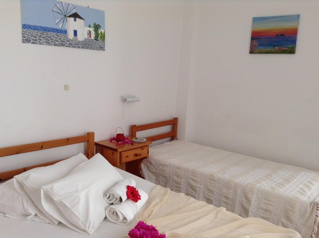 Arian Hotel Парос Екстериор снимка