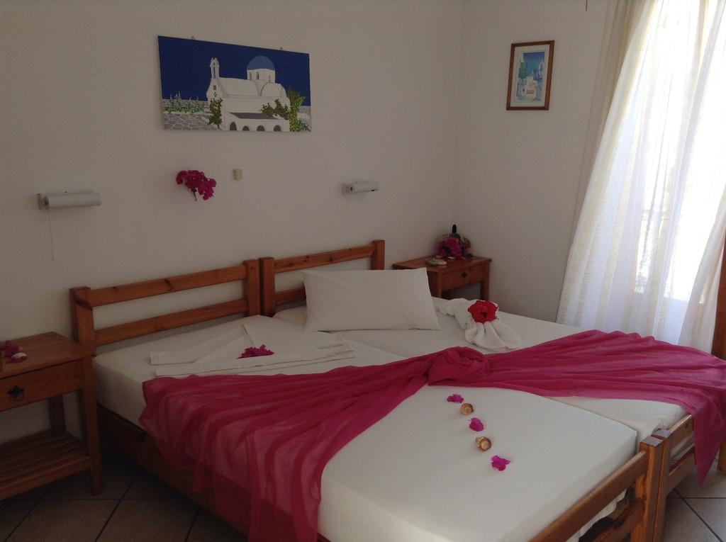 Arian Hotel Парос Екстериор снимка
