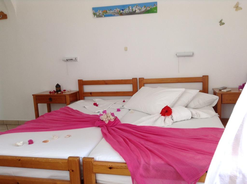 Arian Hotel Парос Екстериор снимка